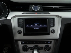 Седан Volkswagen Passat 2016 года, 1603444 рублей, Москва