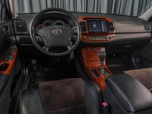 Седан Toyota Camry 2005 года, 849000 рублей, Тюмень