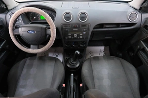 Хетчбэк Ford Fusion 2007 года, 489000 рублей, Омск