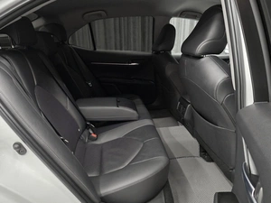 Седан Toyota Camry 2021 года, 2799000 рублей, Красноярск