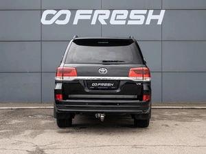 Внедорожник Toyota Land Cruiser 2012 года, 4100000 рублей, Краснодар