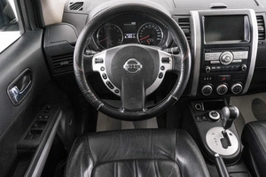 Внедорожник Nissan X-Trail 2012 года, 1649000 рублей, Красноярск