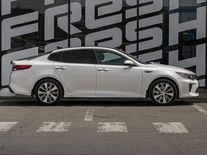 Седан Kia Optima 2018 года, 2085000 рублей, Краснодар