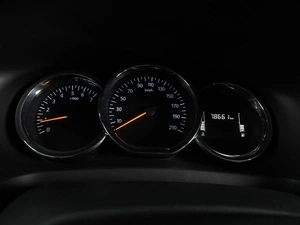Седан Renault Logan 2022 года, 979000 рублей, Воронеж