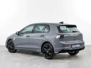 Хетчбэк Volkswagen Golf 2025 года, 3790888 рублей, Москва