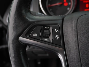 Хетчбэк Opel Astra 2013 года, 899000 рублей, Тверь