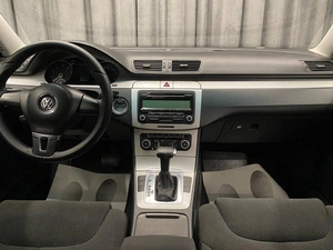 Седан Volkswagen Passat 2010 года, 669000 рублей, Красноярск