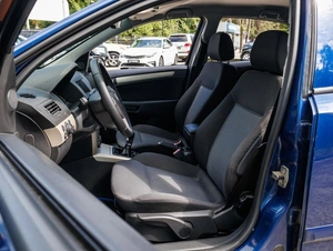 Седан Opel Astra 2008 года, 599000 рублей, Большой Сочи