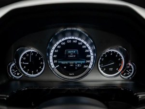 Седан Mercedes-benz E-класс 2013 года, 1800000 рублей, Красноярск