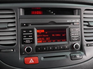 Седан Kia Rio 2011 года, 599000 рублей, Воронеж