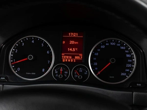 Внедорожник Volkswagen Tiguan 2009 года, 1199000 рублей, Тюмень