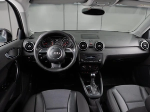 Хетчбэк Audi A1 2013 года, 999000 рублей, Тюмень