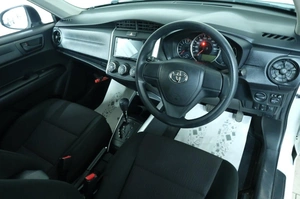 Универсал Toyota Corolla Fielder 2019 года, 1689000 рублей, Омск