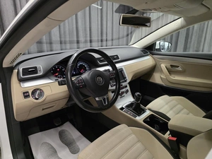 Седан Volkswagen Passat CC 2012 года, 1149000 рублей, Красноярск