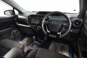 Хетчбэк Toyota Aqua 2018 года, 1449000 рублей, Новосибирск