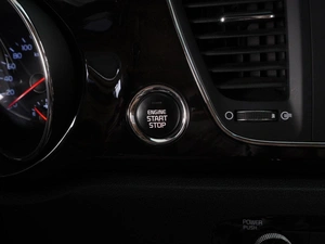 Минивэн Kia Carnival 2018 года, 3760000 рублей, Минеральные Воды