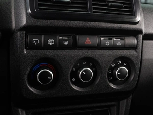 Внедорожник ВАЗ (LADA) Niva Legend 2024 года, 1015000 рублей, Тюмень