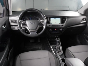 Седан Hyundai Solaris 2018 года, 1598000 рублей, Минеральные Воды