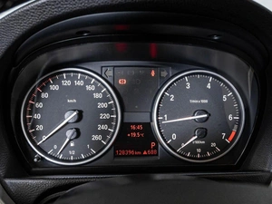 Седан BMW 3 серия 2011 года, 1047000 рублей, Ставрополь