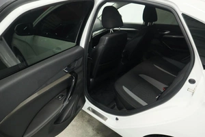 Седан ВАЗ (LADA) Vesta 2023 года, 1330000 рублей, Курск