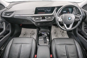 Хетчбэк BMW 1 серия 2021 года, 1749000 рублей, Красноярск