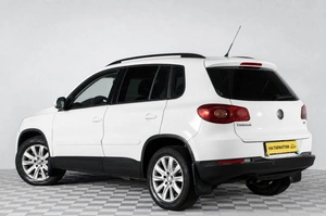 Внедорожник Volkswagen Tiguan 2008 года, 849000 рублей, Челябинск