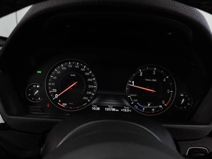 Седан BMW 3 серия 2018 года, 3375000 рублей, Воронеж