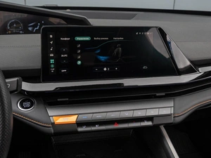 Лифтбек Changan UNI-V 2023 года, 2320000 рублей, Краснодар
