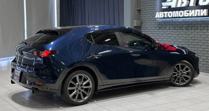 Хетчбэк Mazda 3 2021 года, 1677000 рублей, Красноярск