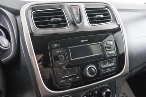 Хетчбэк Renault Sandero 2018 года, 1269000 рублей, Красноярск