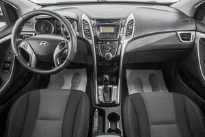 Хетчбэк Hyundai i30 2013 года, 999000 рублей, Барнаул