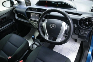 Хетчбэк Toyota Aqua 2017 года, 1028000 рублей, Солонцы
