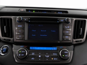 Внедорожник Toyota RAV4 2013 года, 1997444 рублей, Москва