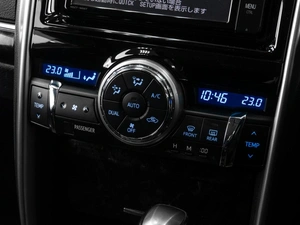 Седан Toyota Mark X 2017 года, 2675000 рублей, Тюмень