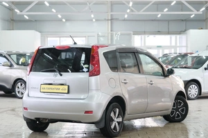 Хетчбэк Nissan Note 2008 года, 519000 рублей, Омск