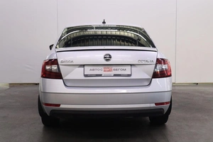 Хэтчбек Skoda Octavia 2018 года, 2100000 рублей, Брянск