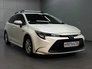 Универсал Toyota Corolla 2019 года, 1897000 рублей, Красноярск