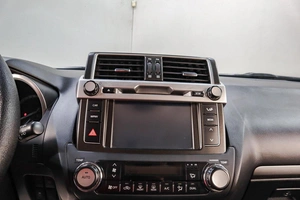 Внедорожник Toyota Land Cruiser Prado 2016 года, 4129000 рублей, Челябинск