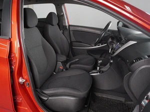 Хетчбэк Hyundai Solaris 2011 года, 839000 рублей, Минеральные Воды