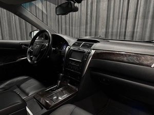 Седан Toyota Camry 2015 года, 1749000 рублей, Красноярск