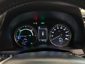 Минивэн Toyota Alphard 2019 года, 4049000 рублей, Красноярск