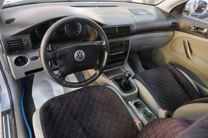 Седан Volkswagen Passat 2002 года, 429000 рублей, Омск