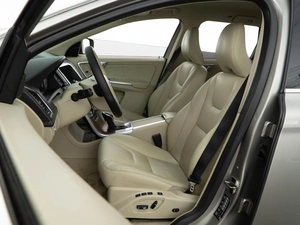 Внедорожник Volvo XC60 2015 года, 2545055 рублей, Москва