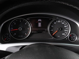 Внедорожник Volkswagen Touareg 2010 года, 1650000 рублей, Минеральные Воды