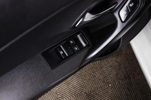 Седан Volkswagen Polo 2015 года, 859000 рублей, Пермь