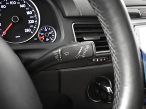 Внедорожник Volkswagen Touareg 2013 года, 2423300 рублей, Казань