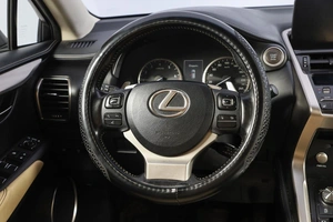 Внедорожник Lexus NX 2017 года, 3399000 рублей, Новосибирск