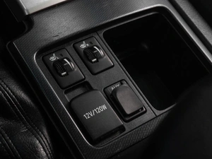 Внедорожник Toyota Land Cruiser Prado 2010 года, 2555000 рублей, Тюмень