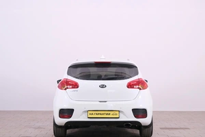 Хетчбэк Kia Ceed 2017 года, 1289000 рублей, Омск