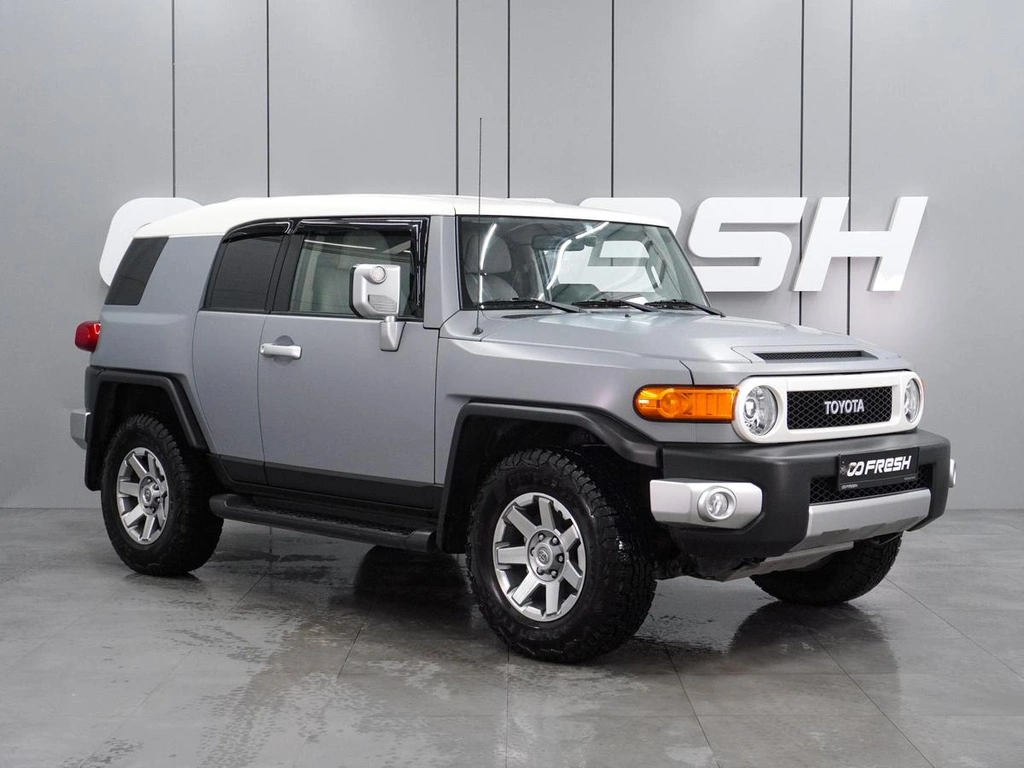 Внедорожник Toyota FJ Cruiser 2022 года, 6899000 рублей, Воронеж